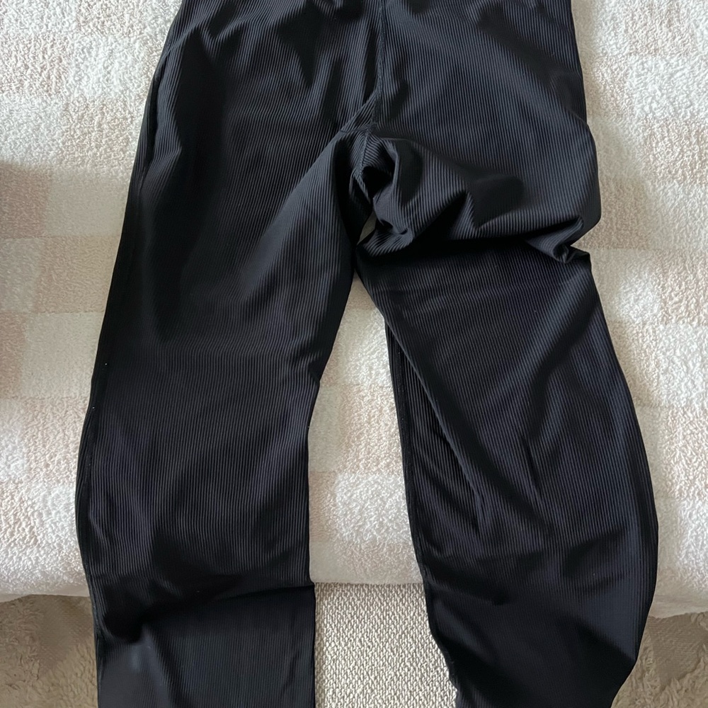 Pants - Picture 4 of 4